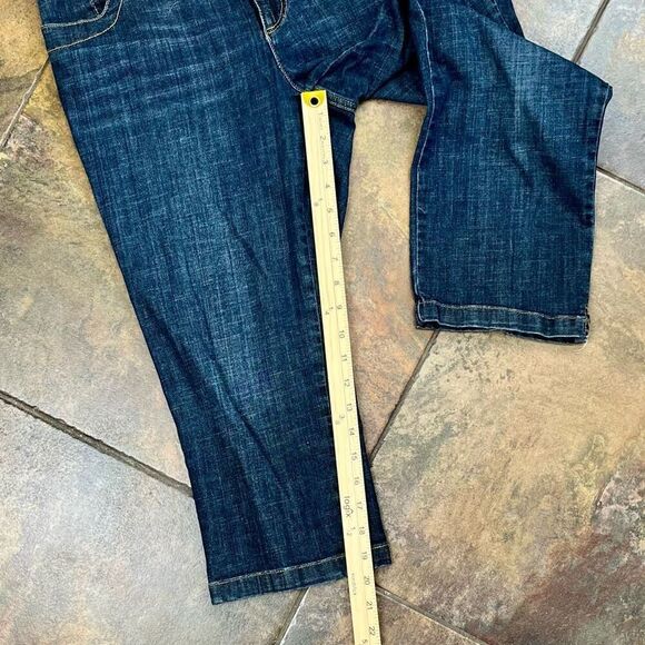 Chico’s Platinum Denim Ultimate Fit Cropped Jeans 1.5 Medium 10 - Picture 6 of 10